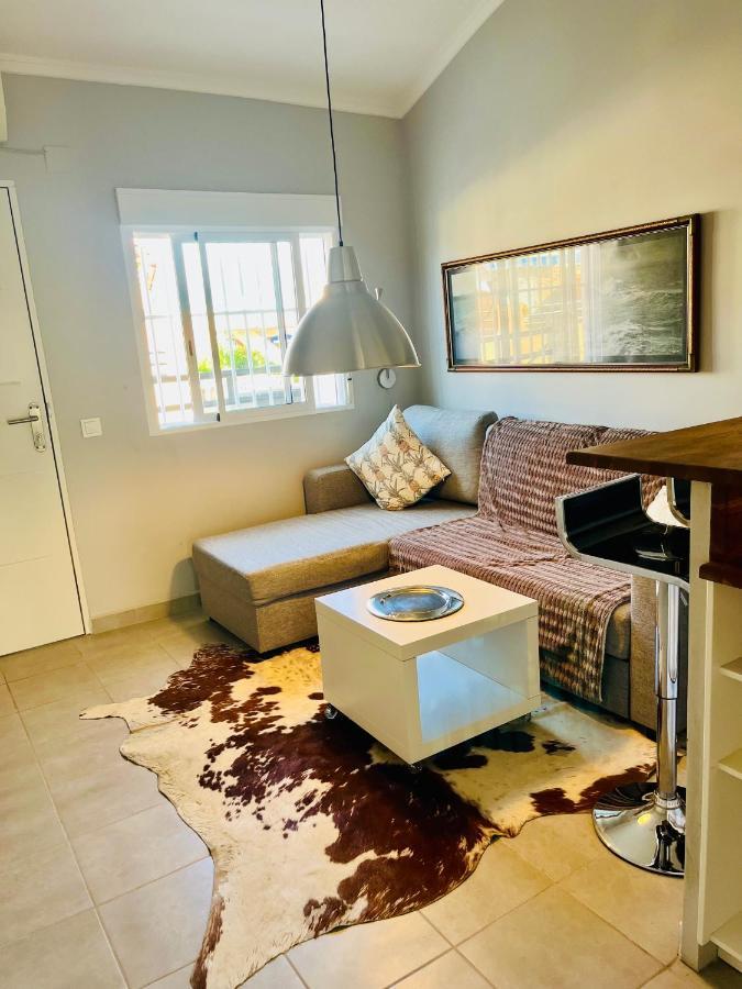 Appartement Sunny Bungalow Near The Sea And Petanque Field à Torrevieja Extérieur photo